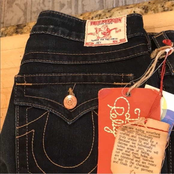 NWT “TRUE RELIGION DENIM JEANS” - Picture 2 of 4